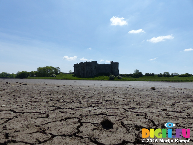 FZ029387 Carew Castle from mud of tidal river